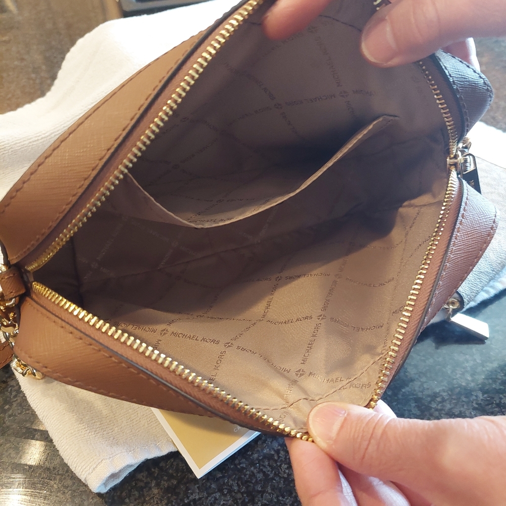 Michael Kors Crossbody Bag with Wallet Brown And Cream Bundle - Picture 3 of 10